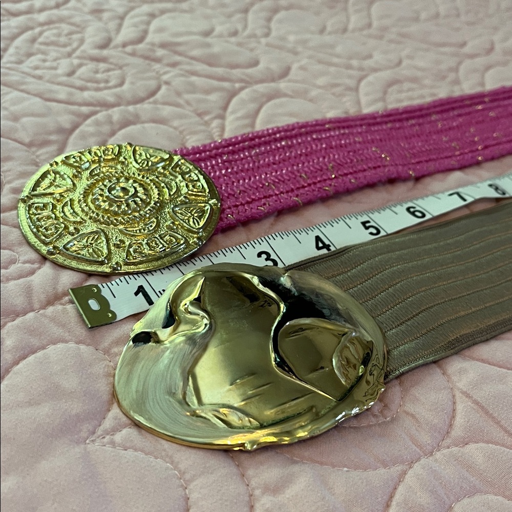 Stretch belts